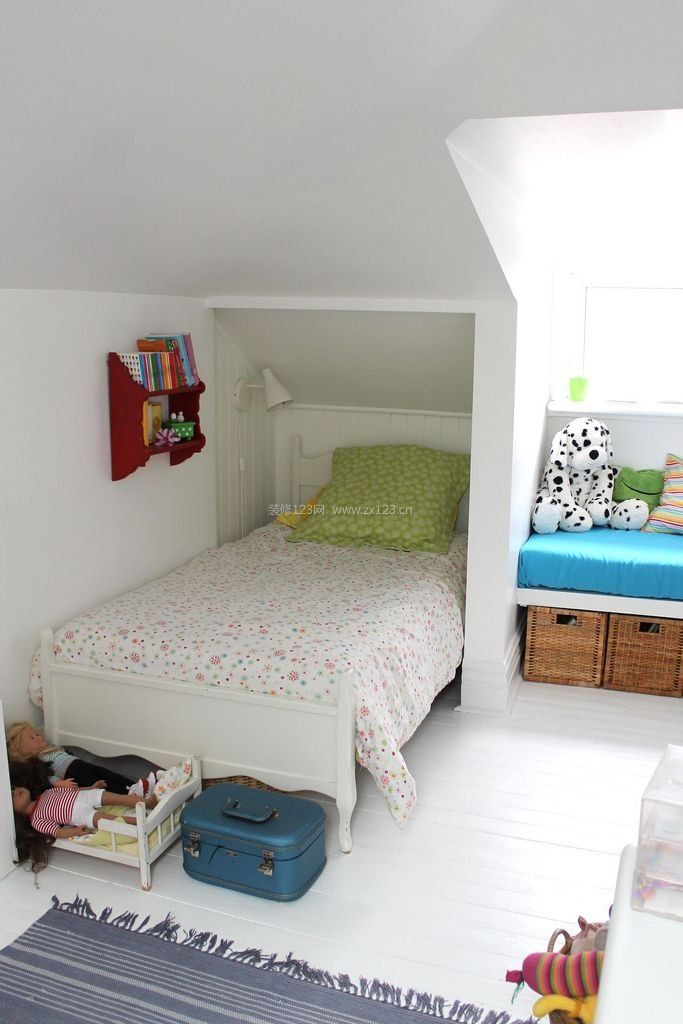 6平米小房间阁楼卧室设计装修效果图2023