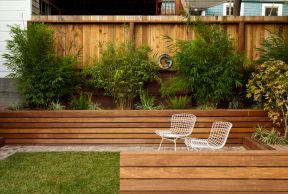 小别墅庭院图片 2020实木护墙板效果图