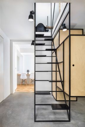 小空间阁楼楼梯设计 现代简约风格装饰效果图