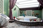 2023奢华大气独栋别墅浴室浴缸装修效果图片