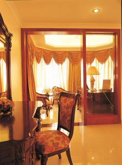 2017活动展厅玻璃墙隔断装修布置效果图片欣