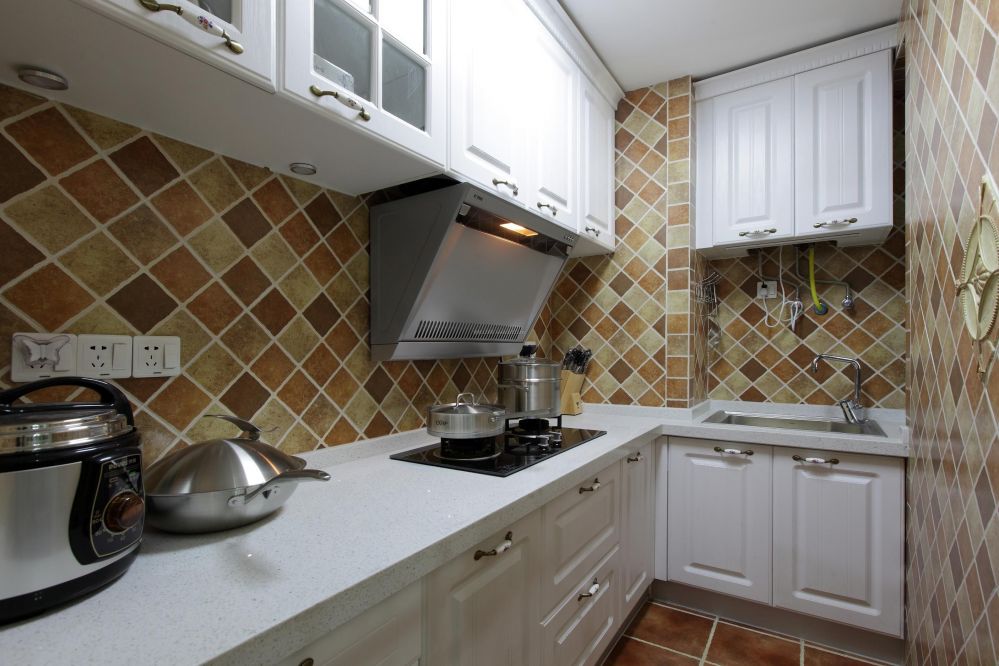 美式乡村厨房装修效果图 2020宜家白色整体橱柜图片