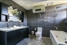 现代北欧风格卫生间带浴缸装修效果图片