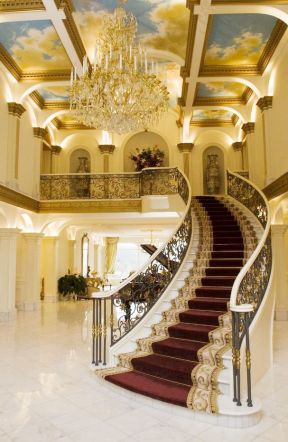 别墅大厅楼梯效果图片 欧式宫廷风格