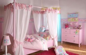 粉色女生小卧室装修图片
