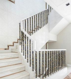 现代室内美步楼梯扶手设计图片