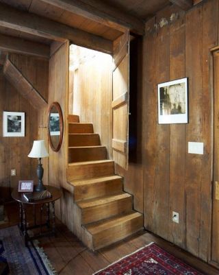 木屋小阁楼楼梯图片