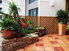 小型露台花园瓷砖效果图