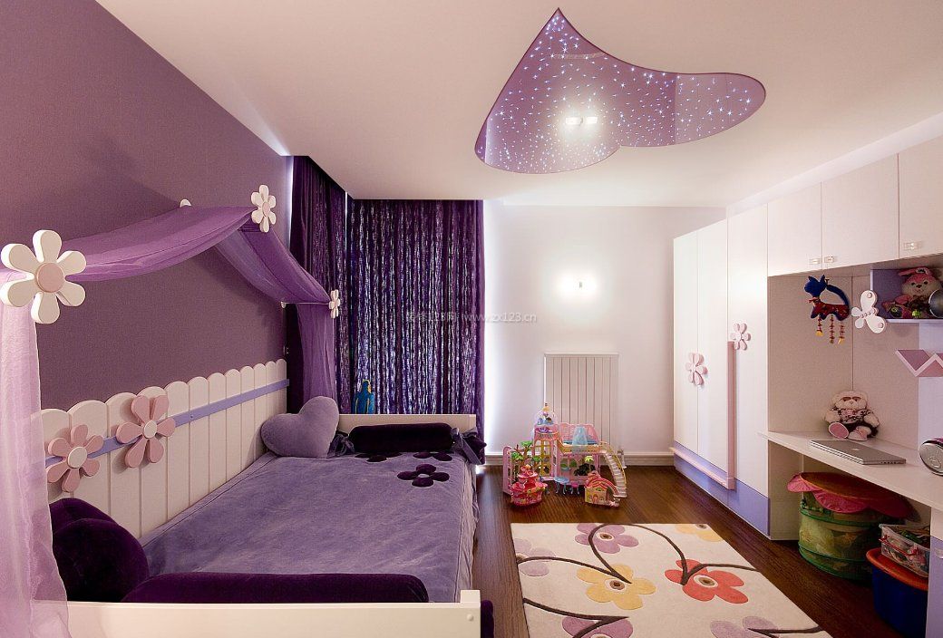 浅紫色房间温馨装修设计效果图
