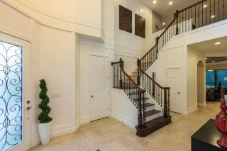 简单美式家装楼梯扶手设计