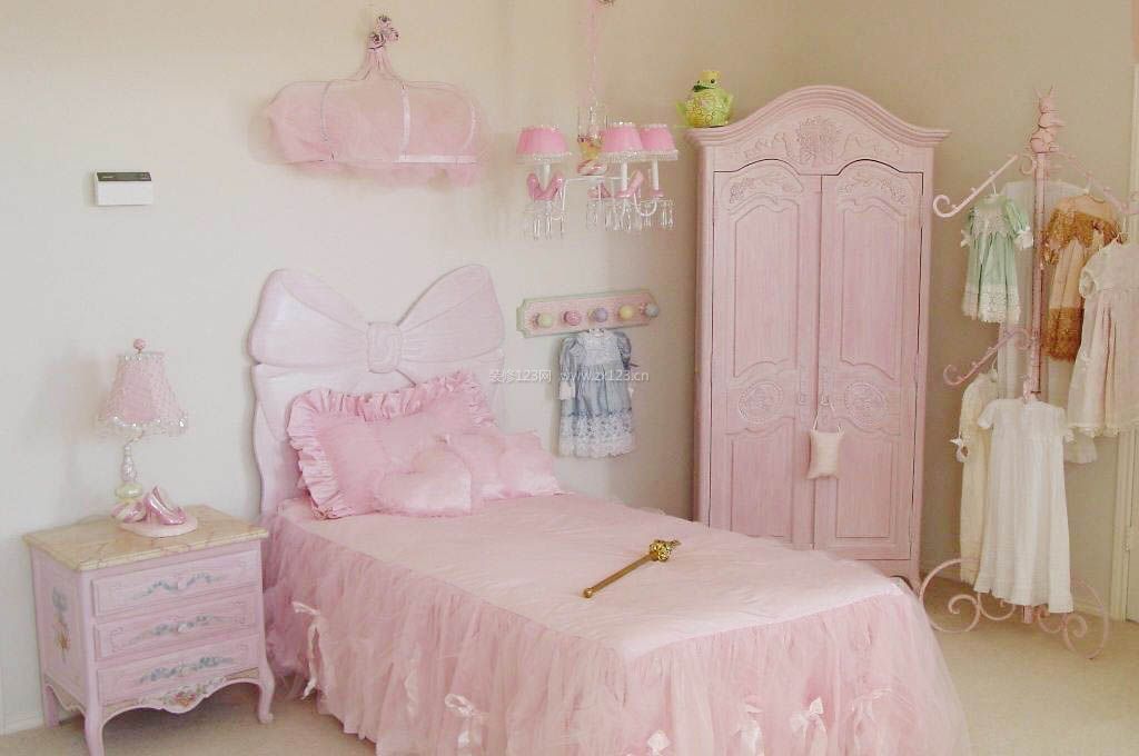 12岁儿童房间粉色装修效果图