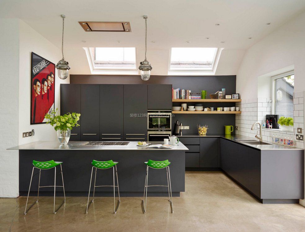 厨房橱柜不锈钢台面整体设计效果图