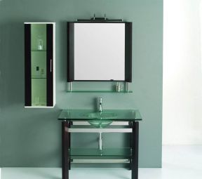 现代家装卫生间玻璃洗脸盆图片欣赏