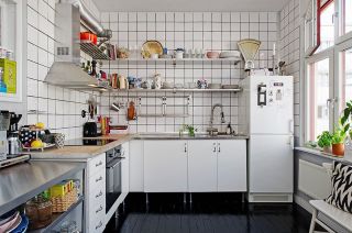 2023北欧风格厨房置物架装饰