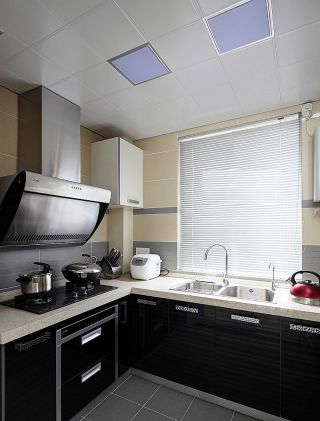 2023前卫大方的小户型厨房吊顶图片