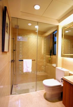 2023家装室内设计小户型浴室玻璃门效果图