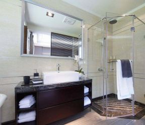 2023小户型浴室淋浴房玻璃门效果图