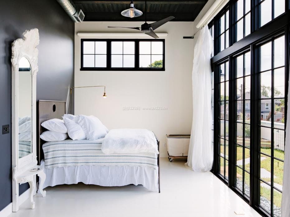 2023黑白灰现代小卧室设计图片