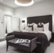 2023黑白灰现代卧室床尾凳设计图片