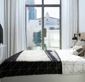 2020上海家居卧室落地窗装修图片-每日推荐