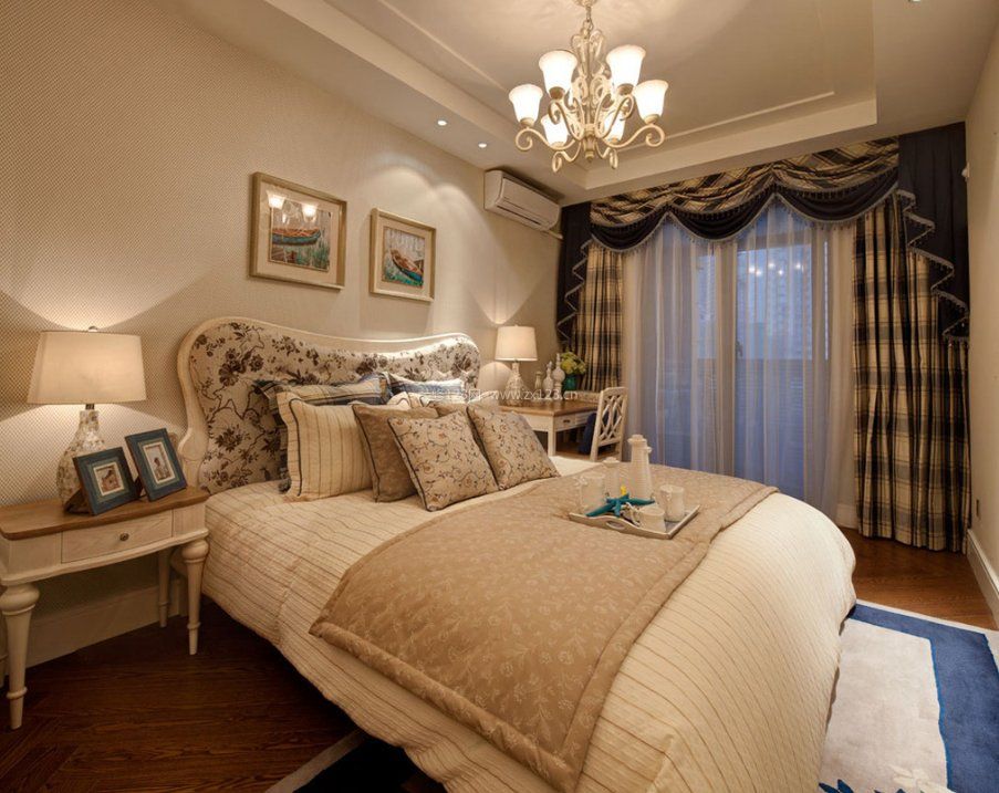 地中海式风格卧室床头柜设计装饰图片