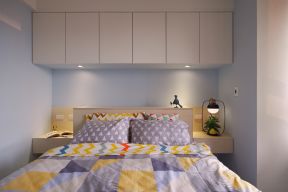 2023卧室小户型温馨台灯装修效果图片