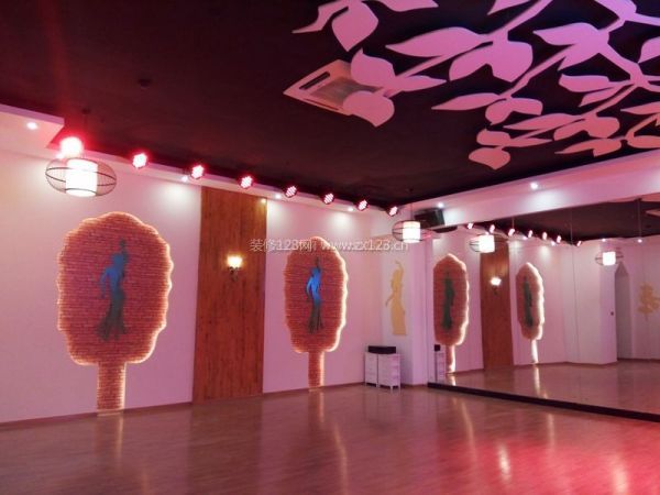 舞蹈房装修舞蹈教室装修 心随舞动，张扬自我