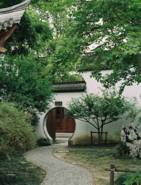 江南民居庭院拱形门设计