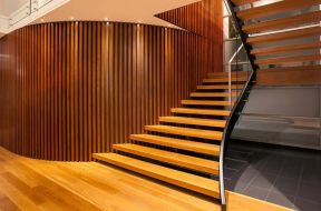 2023木结构楼梯设计图片欣赏