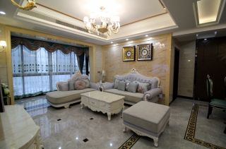 传统欧式风格客厅组合沙发装修图片