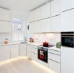 现代厨房3米橱柜白色装饰设计图