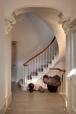 欧式风格地下室楼梯装修效果图