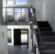 现代别墅楼梯间黑色地毯贴图欣赏