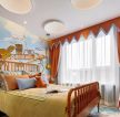 二居室房屋卧室橙色窗帘装修图