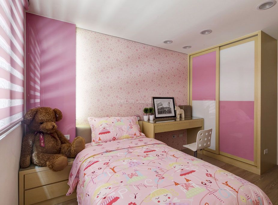 经济适用房粉色房间装修