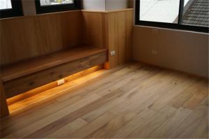 地板是实木的好还是实木复合的好