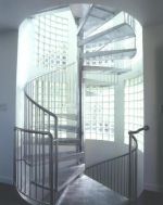 公寓室内不锈钢旋转楼梯设计