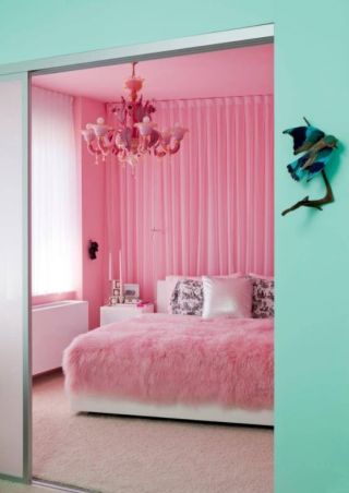 2023女孩卧室粉色窗帘图片