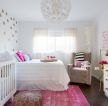 白色欧式家具婴儿床图片