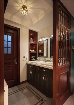 新中式混搭干湿分离卫生间实木浴室柜装修效果图