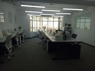 2023现代办公室灯具设计装修效果图片
