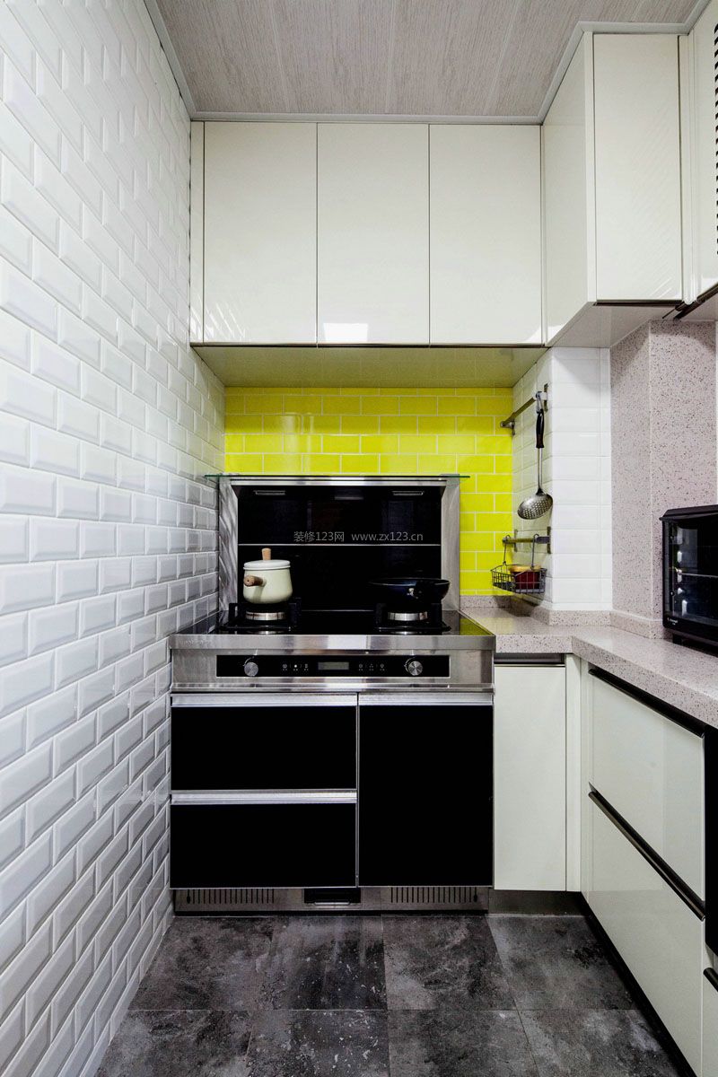 混搭厨房白色瓷砖装修效果图片