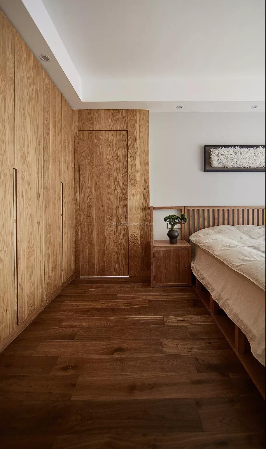 2018简约中式卧室设计木地板效果图_装修123效果图