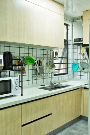 2023现代简约厨房挂件装修效果图