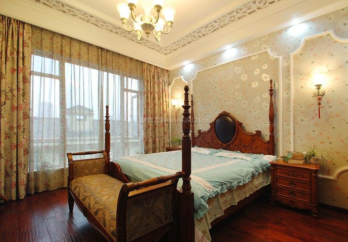 美式古典卧室床尾凳装修效果图片