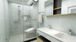 简约现代卫生间整体淋浴房装修效果图片