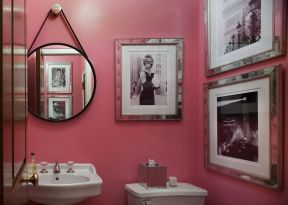 温馨卫生间粉色装修效果图