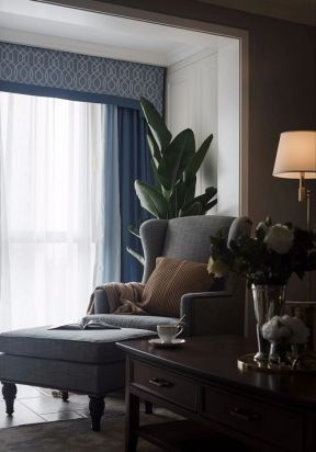 美式风格客厅阳台窗帘装修效果图片