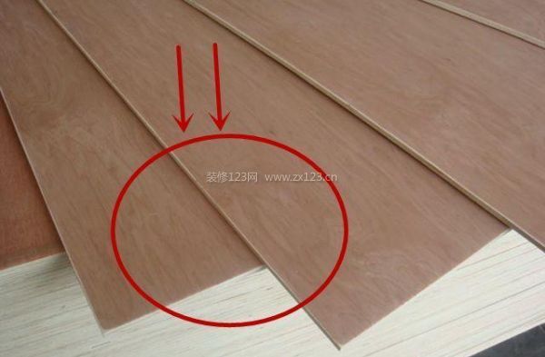 如何识别实木贴皮家具 一眼识破实木贴皮家具