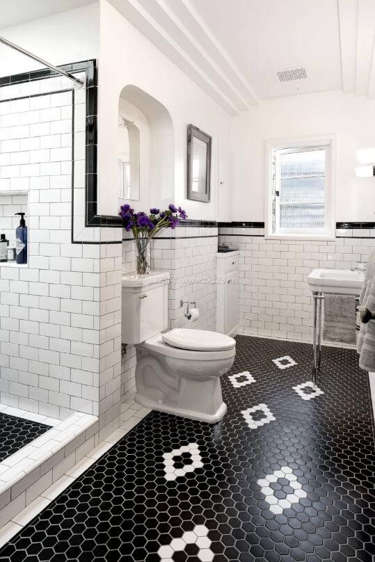卫生间装潢黑白瓷砖效果图片2021